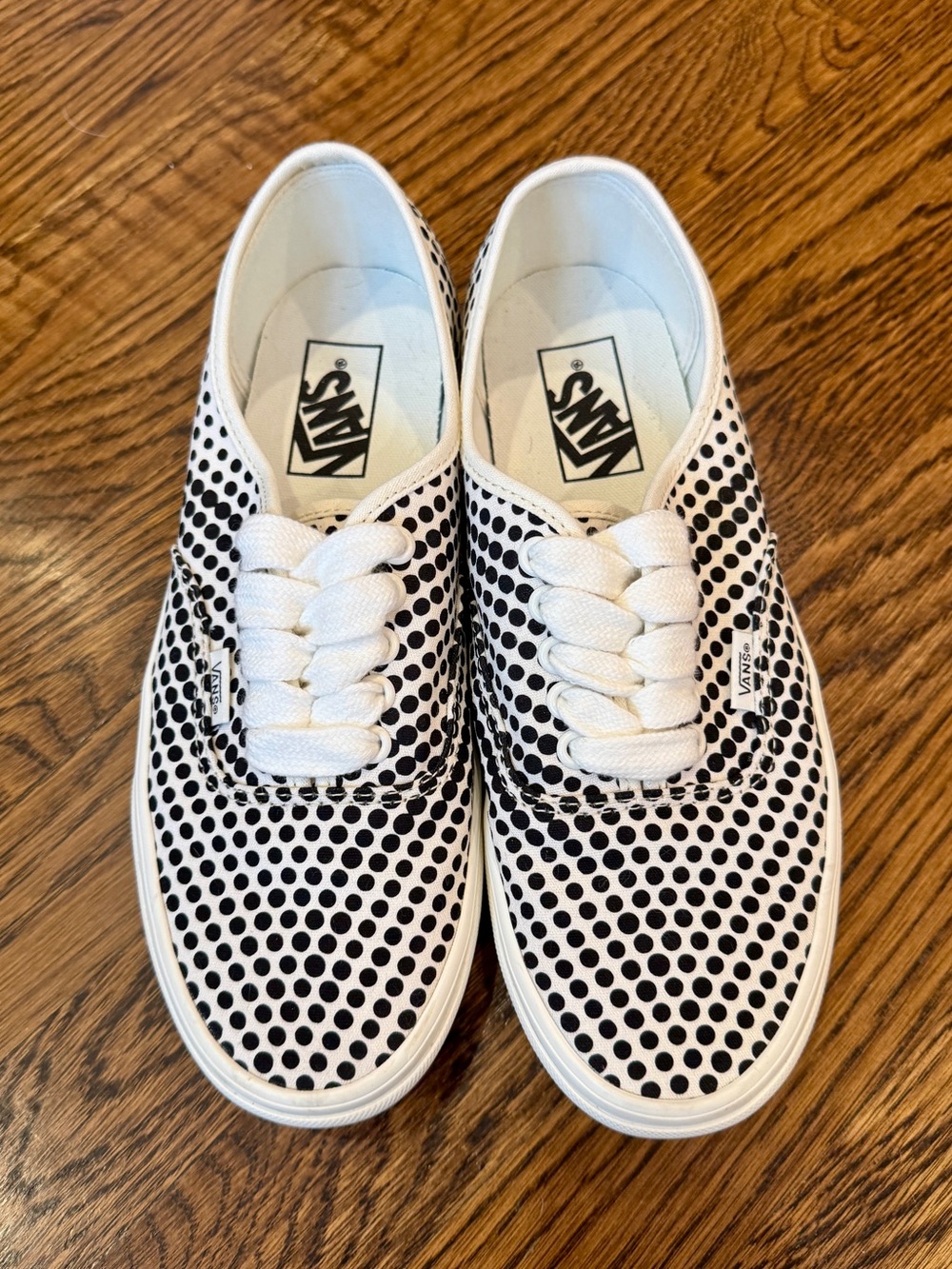 Vans Authentic Polka Dot Pop Art size 8.5 sneakers
